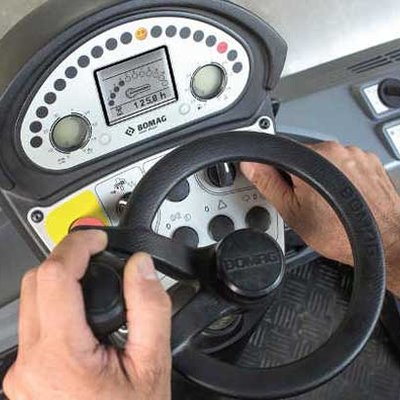 Bomag Walzenzug