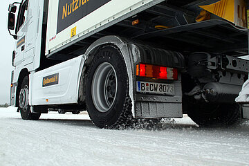 LKW Schneeketten