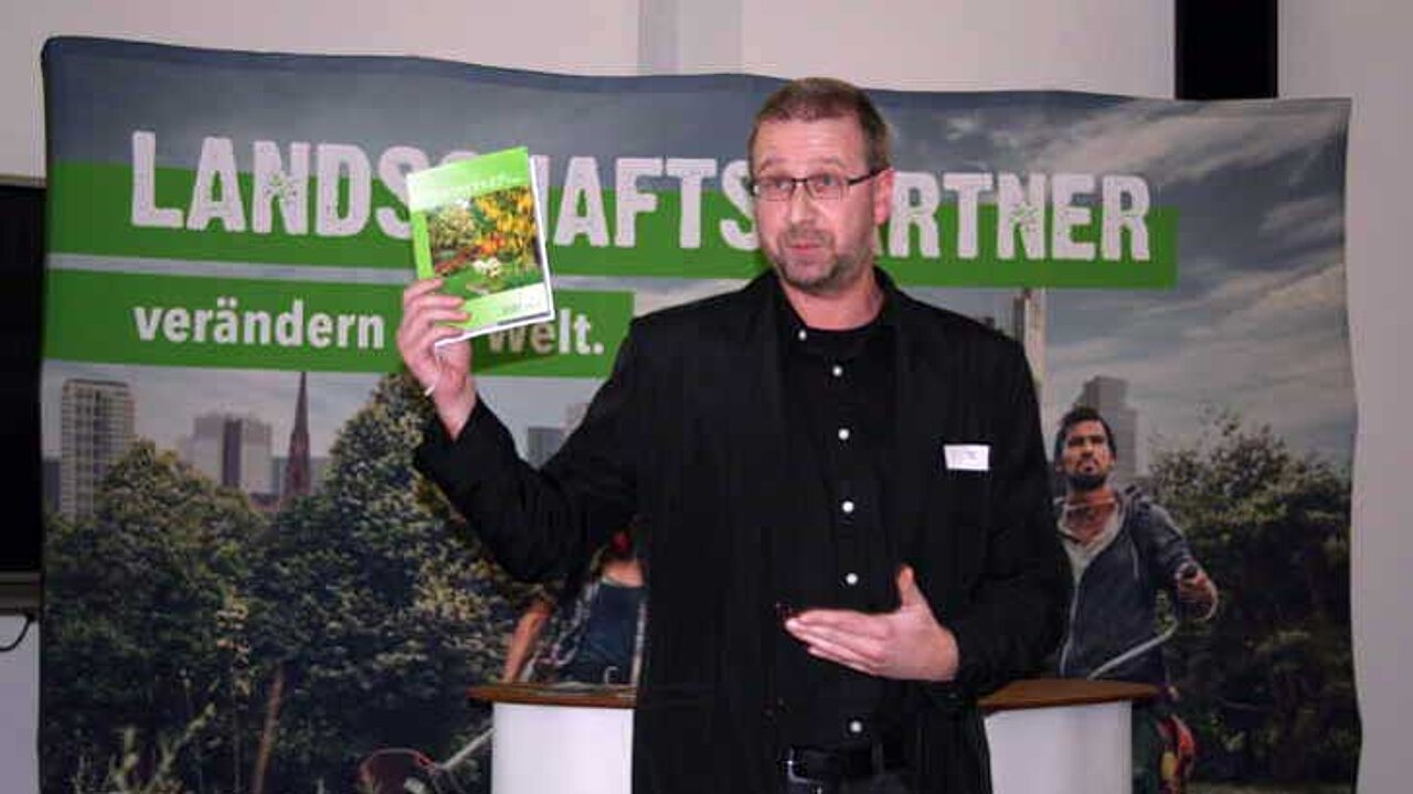 Dr. Detlef Hass