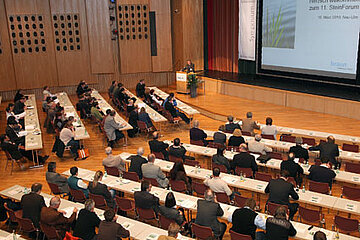 12. SteinForum