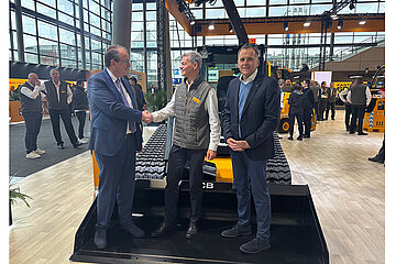 JCB DGS Baumaschinen