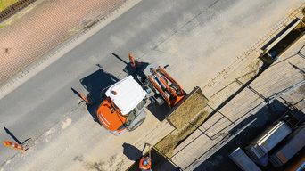 Schwenkradlader Weycor AR480S
