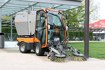 X45 Kehrsaugmaschine