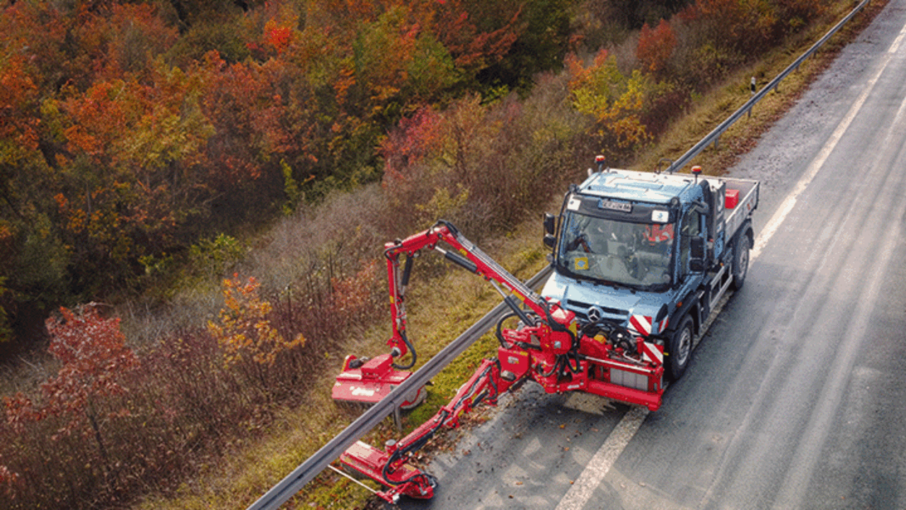 Mercedes-Benz Special Trucks hat einen Unimog Geräteträger Prototypen mit Wasserstoff-Verbrennungsmotor getestet