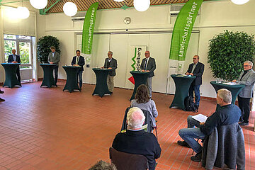 Podiumsdiskussion