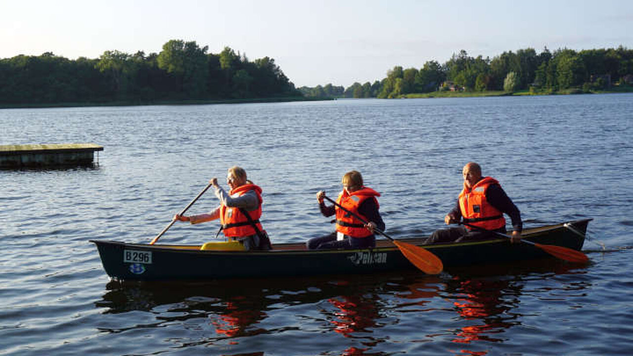 Kanutour auf dem Brahmsee