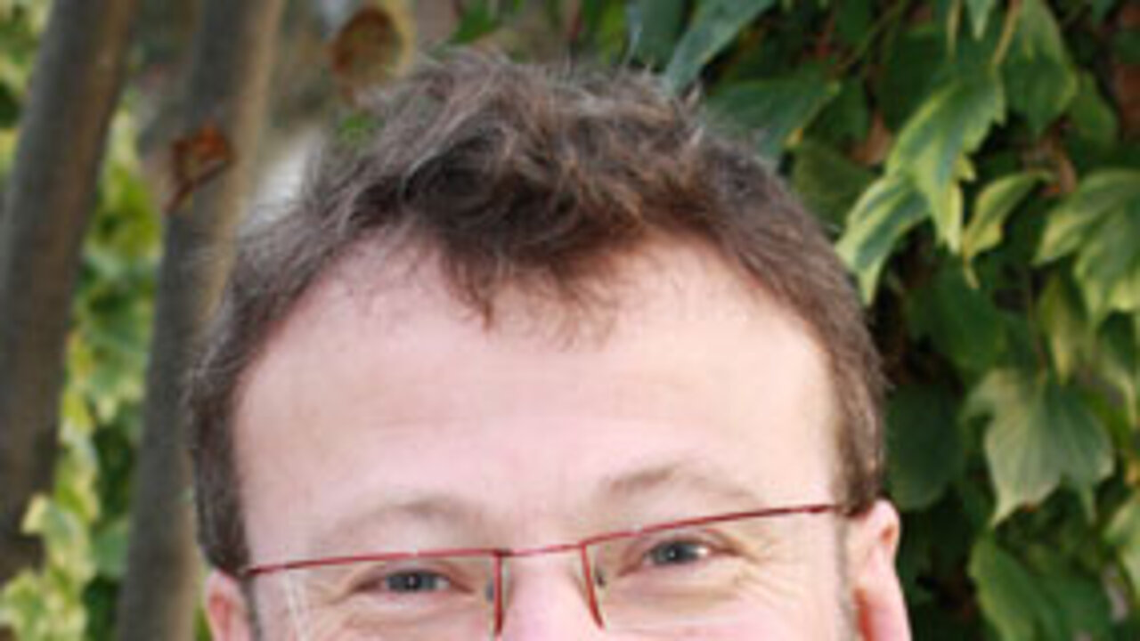 Dr. Andreas Becker