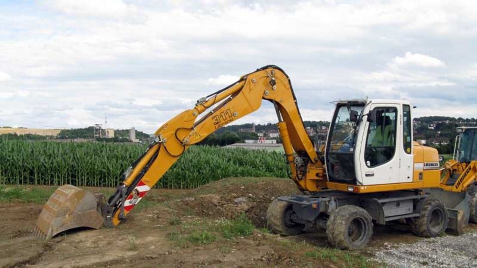 Liebherr A 311