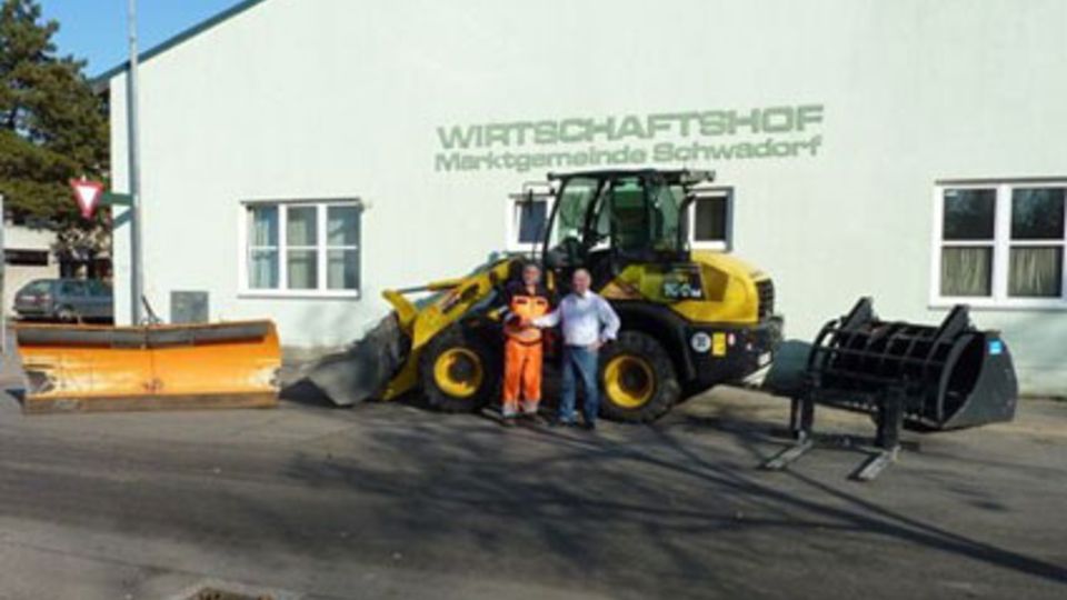 Komatsu WA 100M