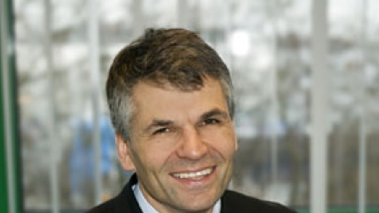 Dr. Sebastian Dresse