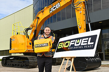 JCB B100-Biodiesel