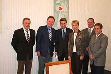 Günther Oettinger und Landschaftsgärtner