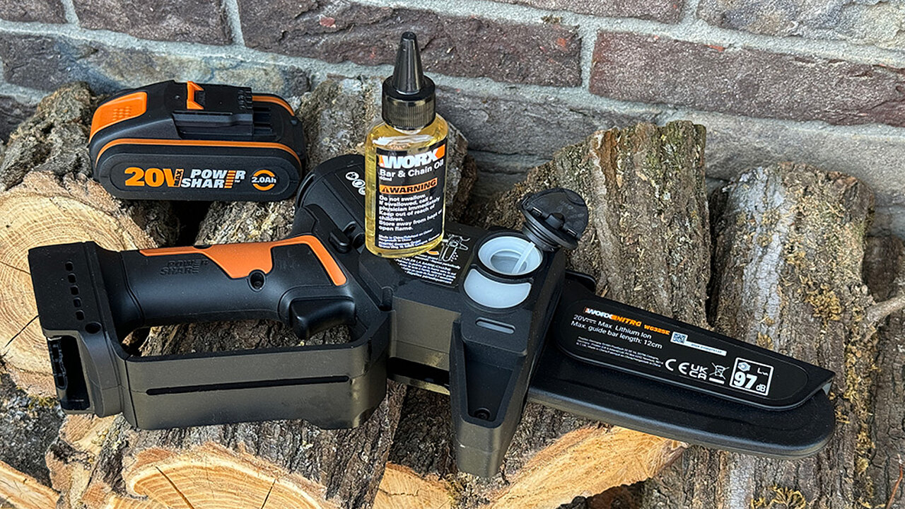 Worx Akku-Astsäge