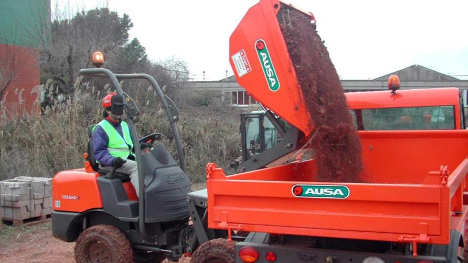 AUSA Maschine