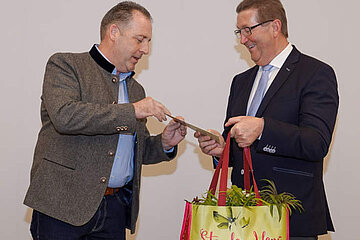 Michael Moll und Dr. Robert Kloos