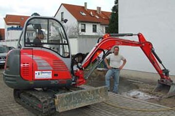 Neuson 3003