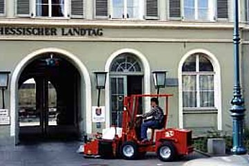GRÜNIG Uni-Truck