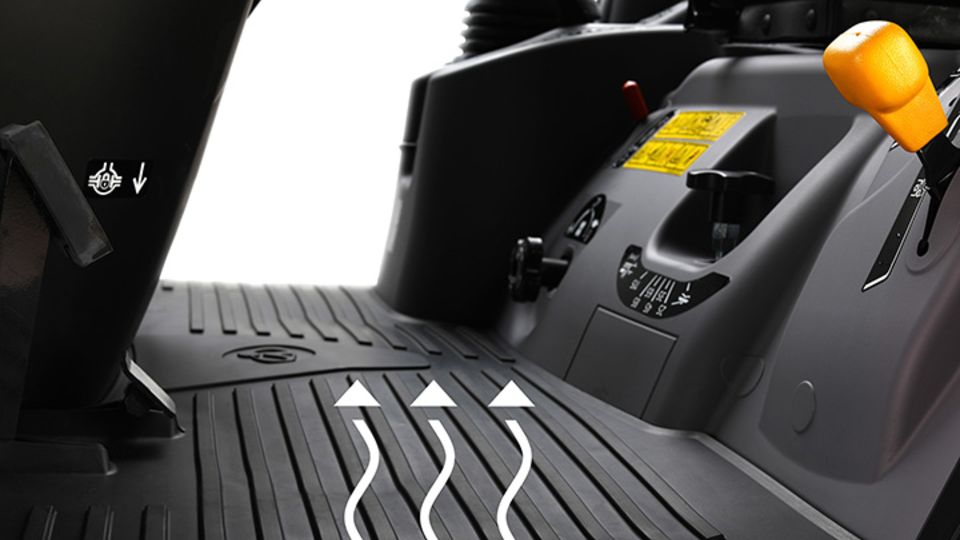 ISEKI Traktor TXGS 24
