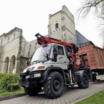 Mercedes-Benz Unimog