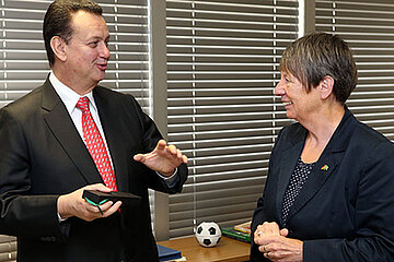 Dr. Barbara Hendricks und Gilberto Kassab