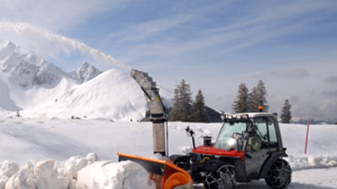 Aebi TT240 Schneefräse