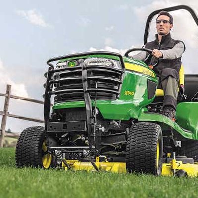 Kompakttraktor der Serie X900