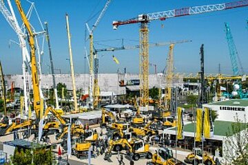 Liebherr auf der Intermat 2015