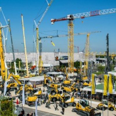 Liebherr auf der Intermat 2015