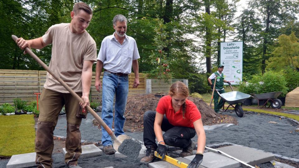 Fachleute für blühende Landschaften