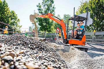 Hitachi-Minibagger