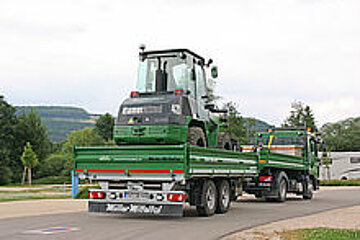Baumaschinen-Transport