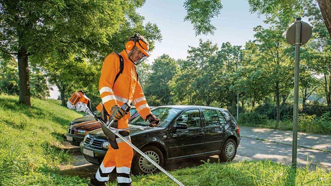 Arbeit mit Freischneidern