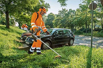 Arbeit mit Freischneidern