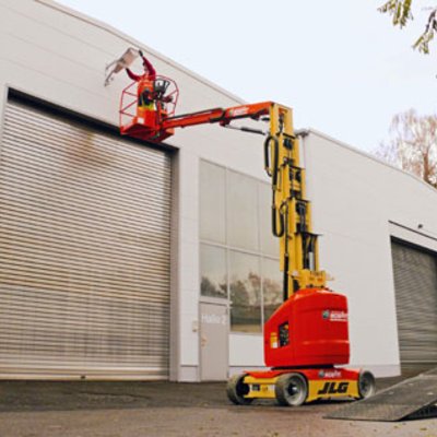 JLG-Senkrechtlift