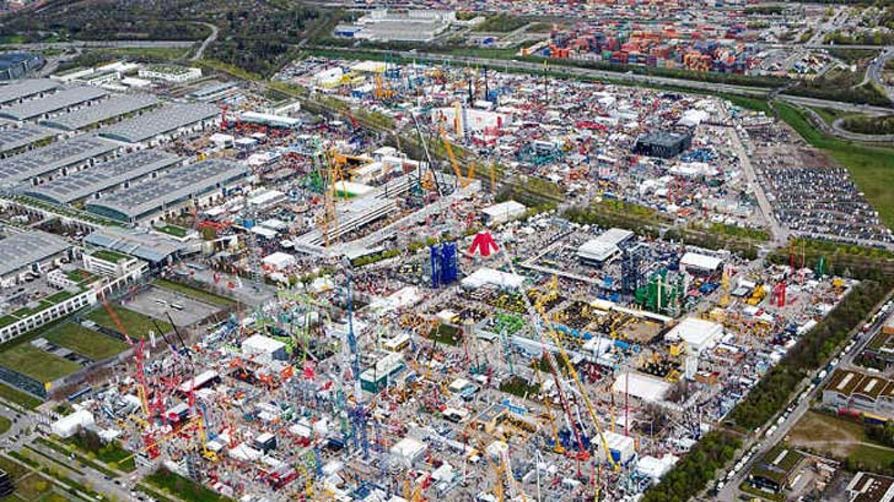 bauma aus der Vogelperspektive