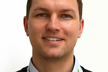 Sebastian Scheer