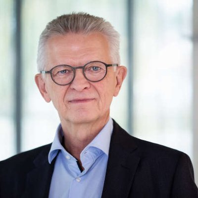 Dr. Bertram Kandziora