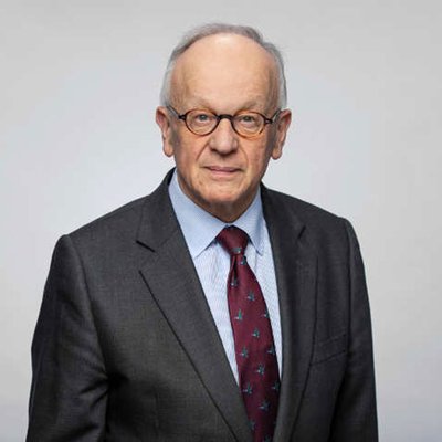 Dr. Hermann Onko Aeikens
