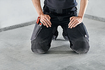 Hose mit Kniepolstern