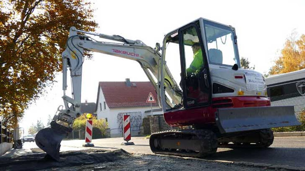 Takeuchi TB 240