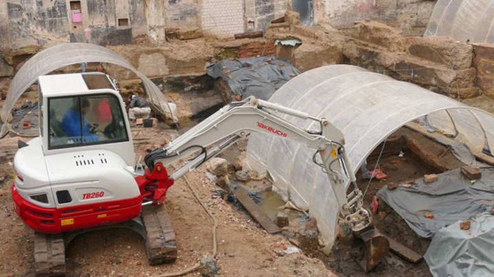 Takeuchi Kettenbagger TB 260