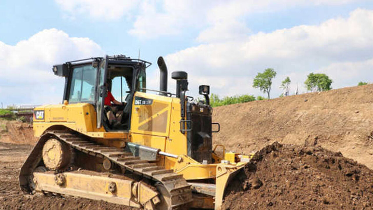 Dieselelektrischer Cat Dozer D6XE
