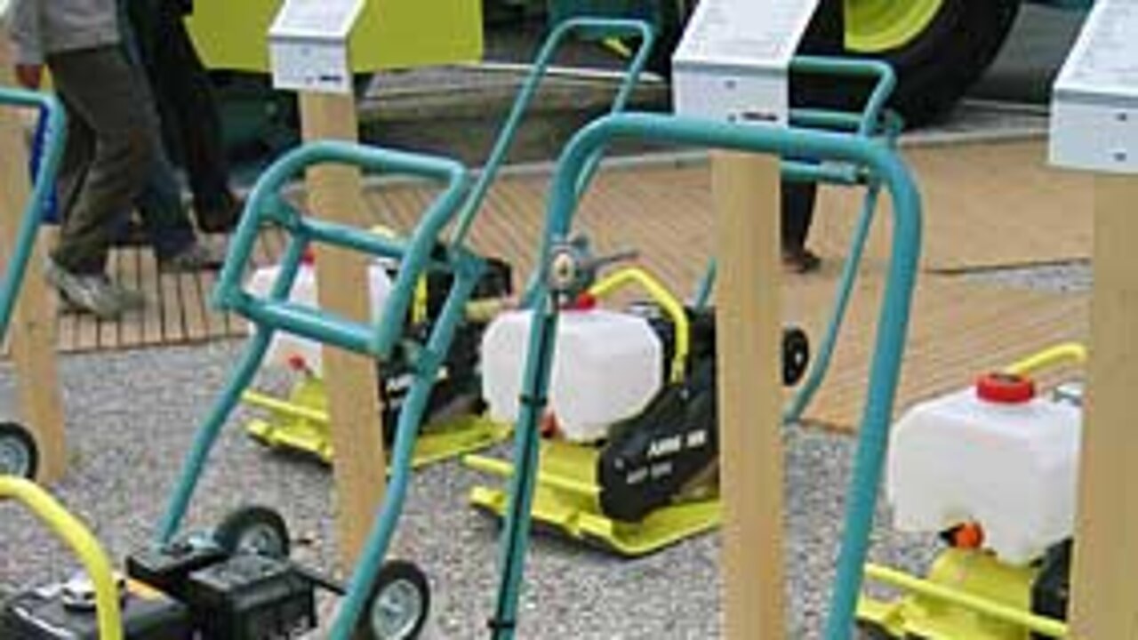 Bodenverdichter