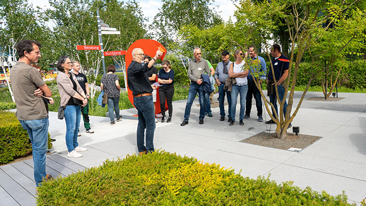 Führung durch den Schaugarten