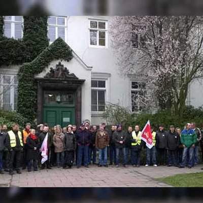 demonstriert am Gartenbauamt