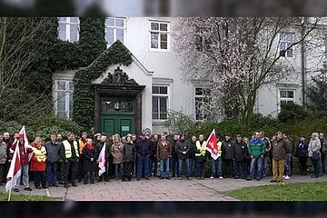 demonstriert am Gartenbauamt
