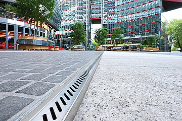 Brink Rinnen Potsdamer Platz