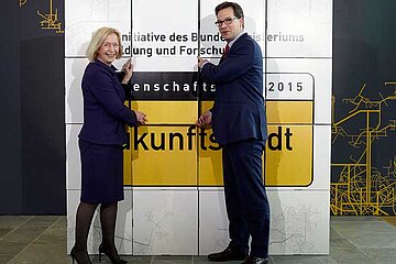 Würfelwand