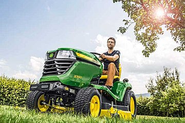 Rasentraktor der Serien X500