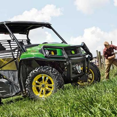 John Deere Gator